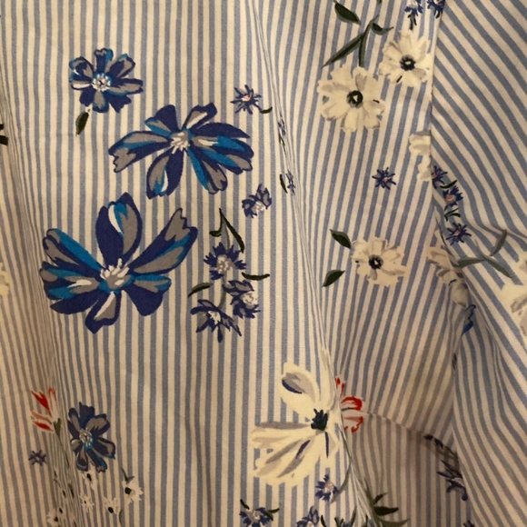 H&M light blue faded floral pattern shirt - Picture 6 of 7